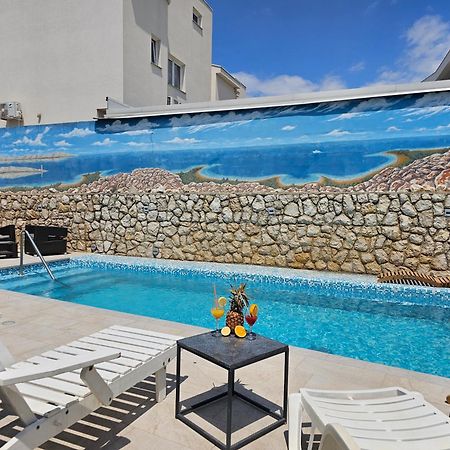 The Golden Grotto Apartments 노바야 외부 사진