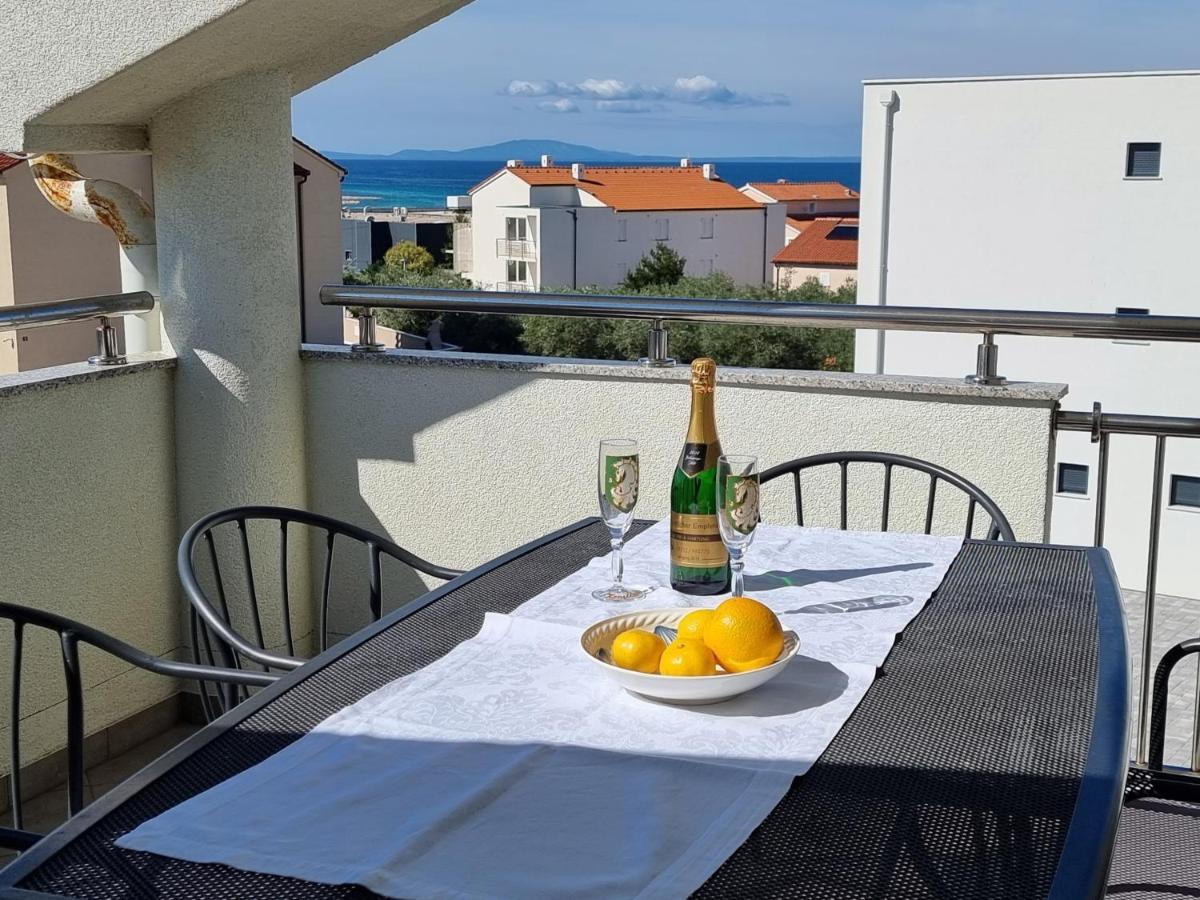 The Golden Grotto Apartments 노바야 외부 사진